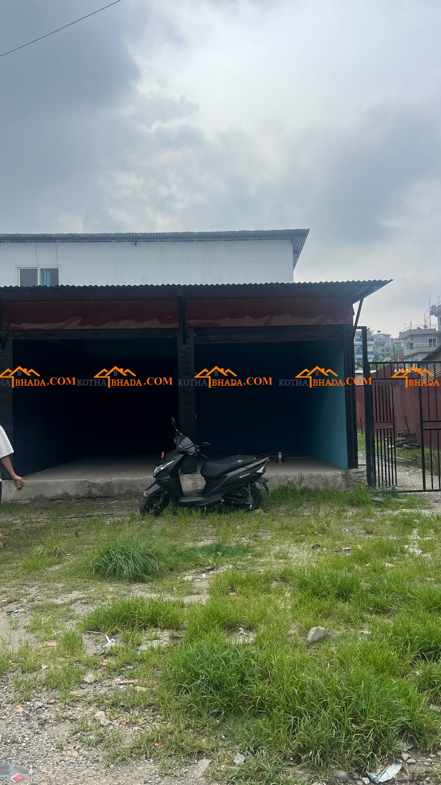 2 shutters available for rent in Tokha